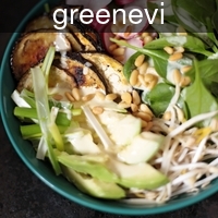 greenevi_spinach_sal